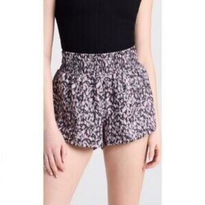 • Varley • Kallin Running Shorts